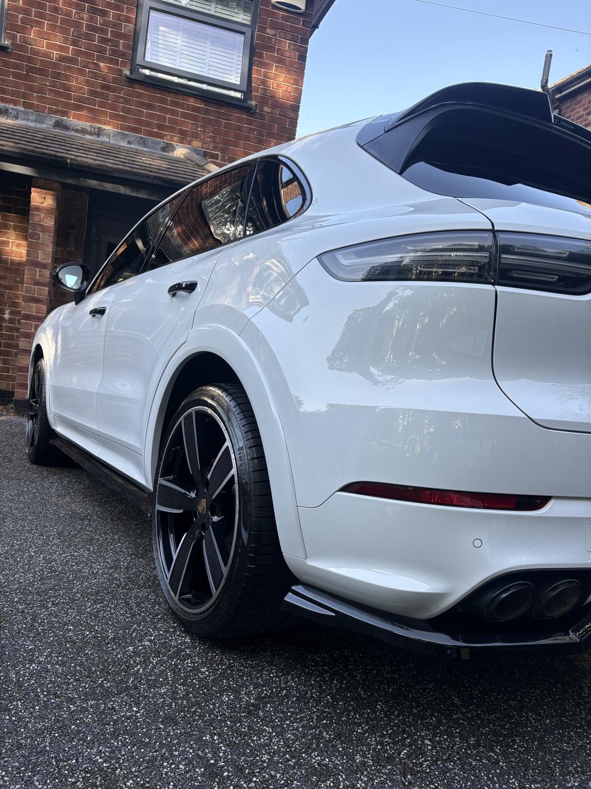 Showroom-shine Porsche valet by DR Elite
